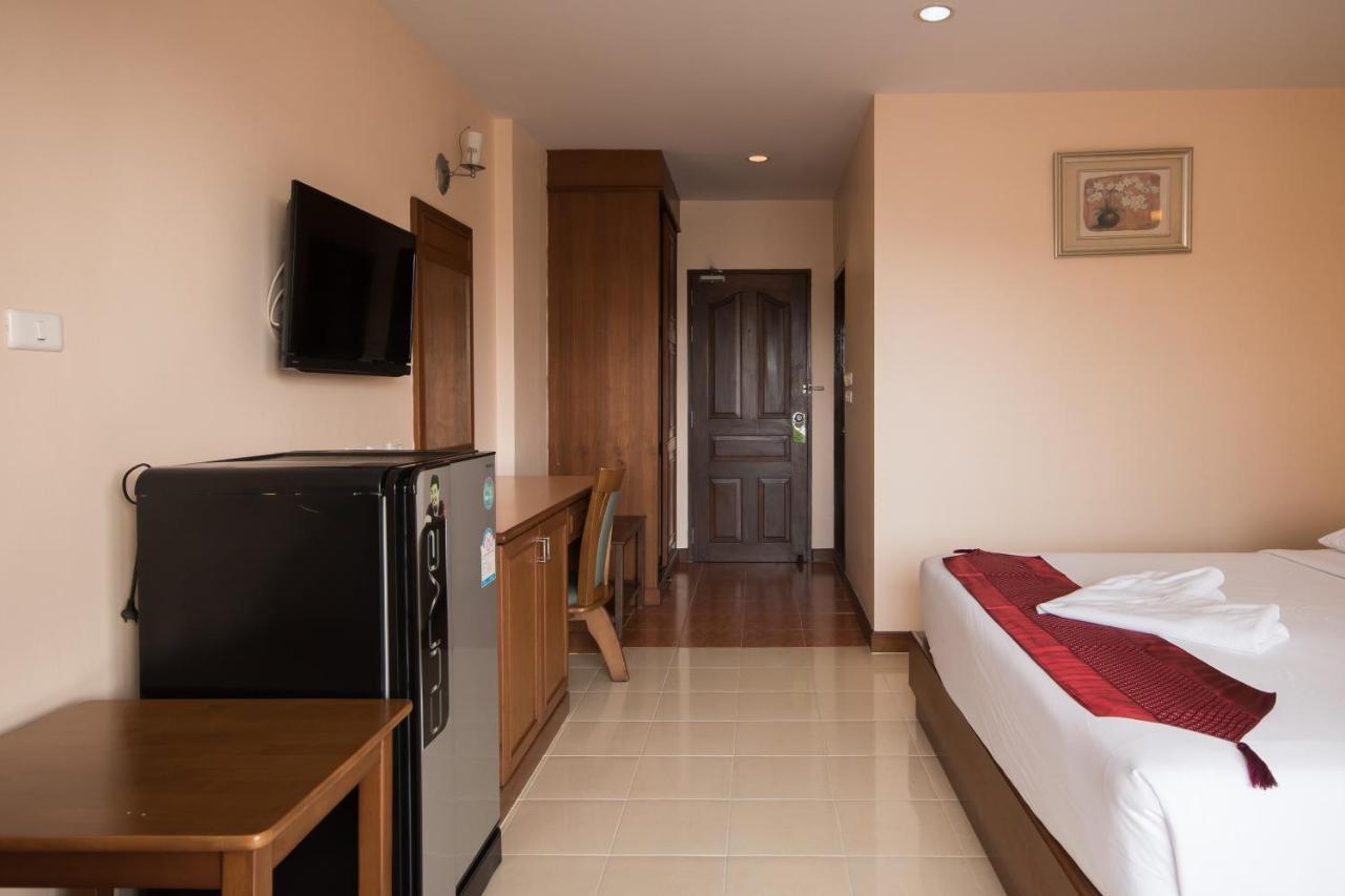 Sunview Place Pattaya Exterior foto